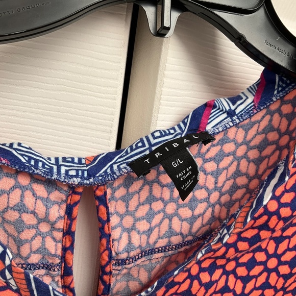 Tribal tank - Picture 3 of 3